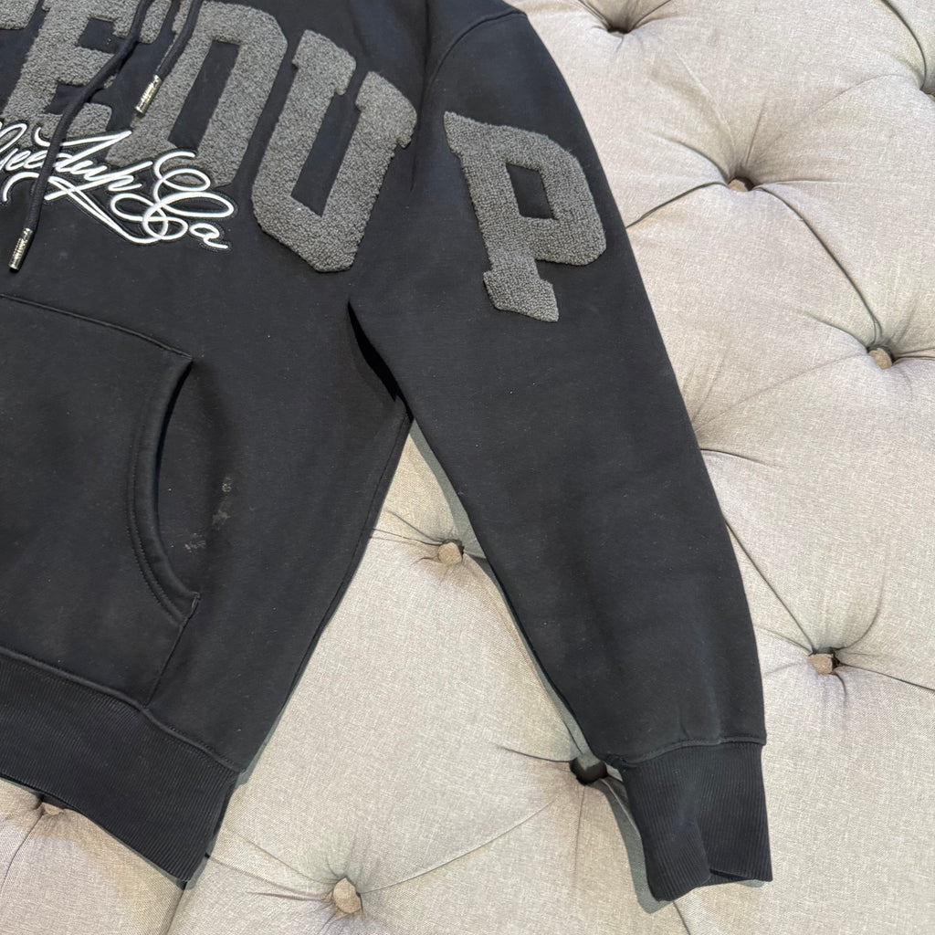 Geedup Team Logo Cursive Hoodie 'Black Grey' (Second hand)