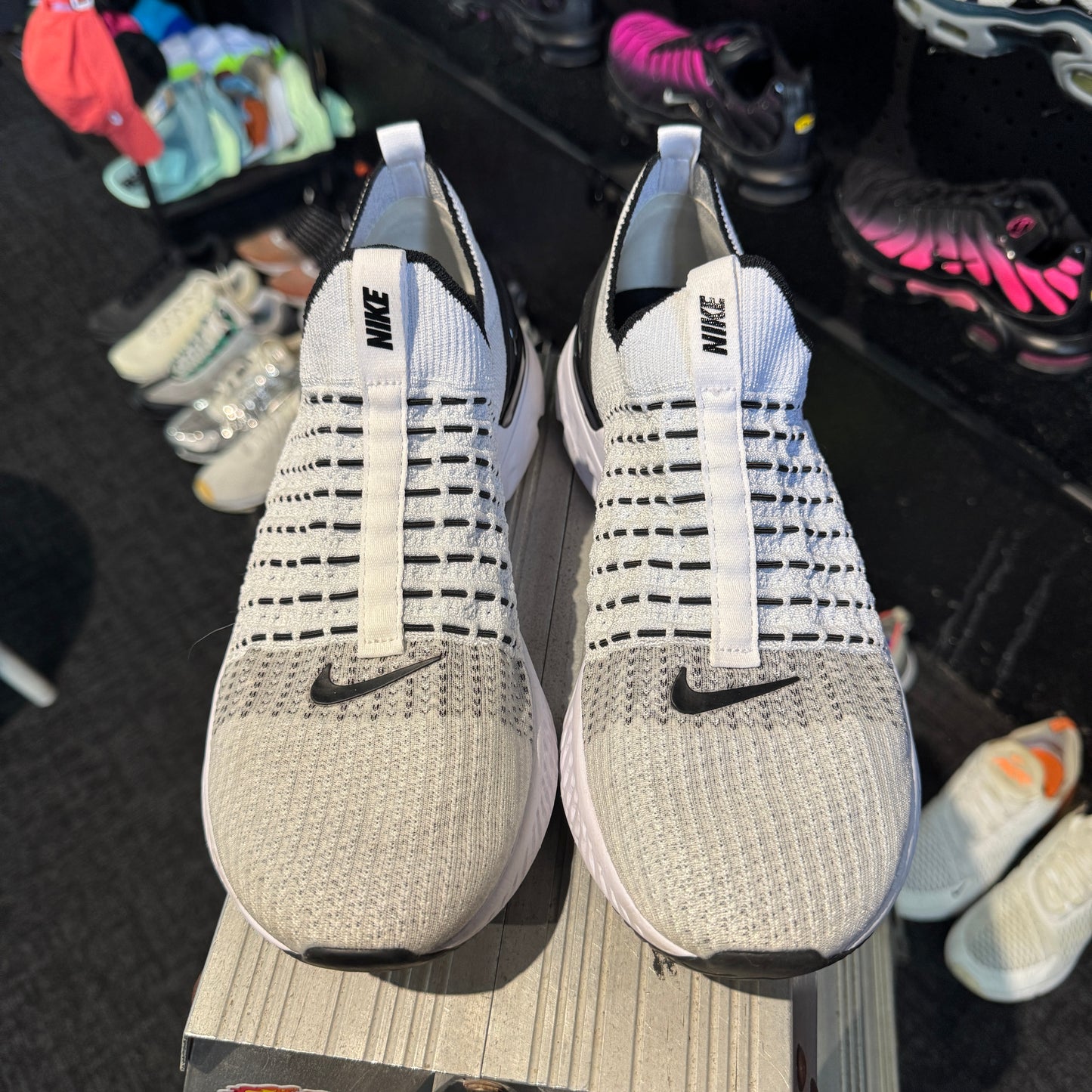 Nike React Phantom Run 2 'White Black' (Second hand)