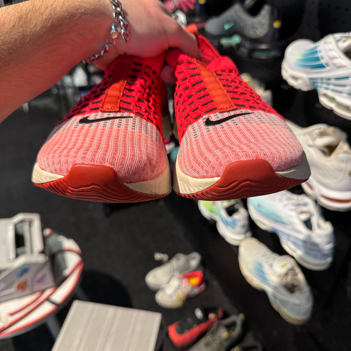 Nike React Phantom Run Flyknit 2 'Cream Red Neon' (Second hand)
