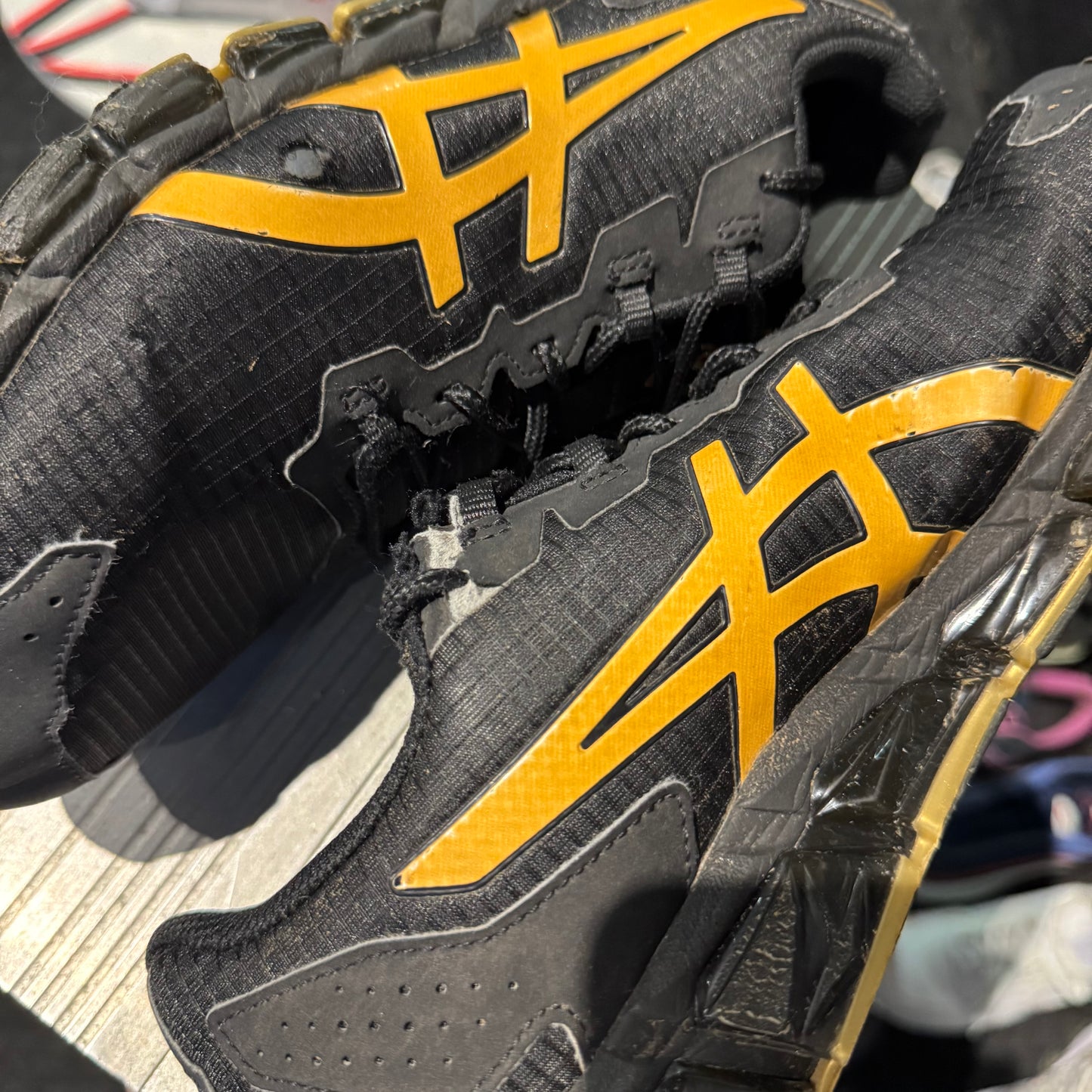 Asics Gel-Quantum 360 6 'Black Gold' (Second hand)