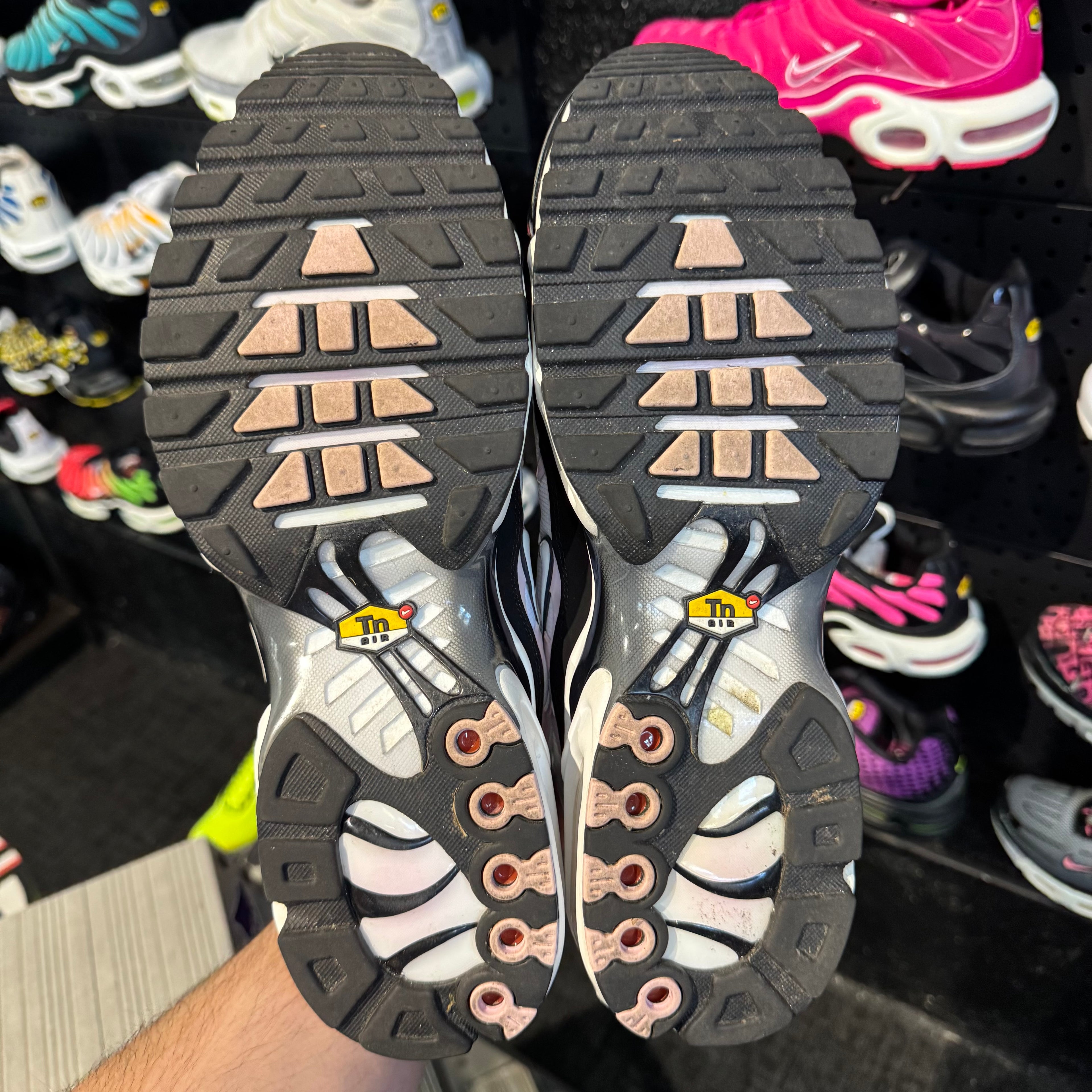 Nike Air Max Plus TN 'Black Pink Foam' (Second hand)