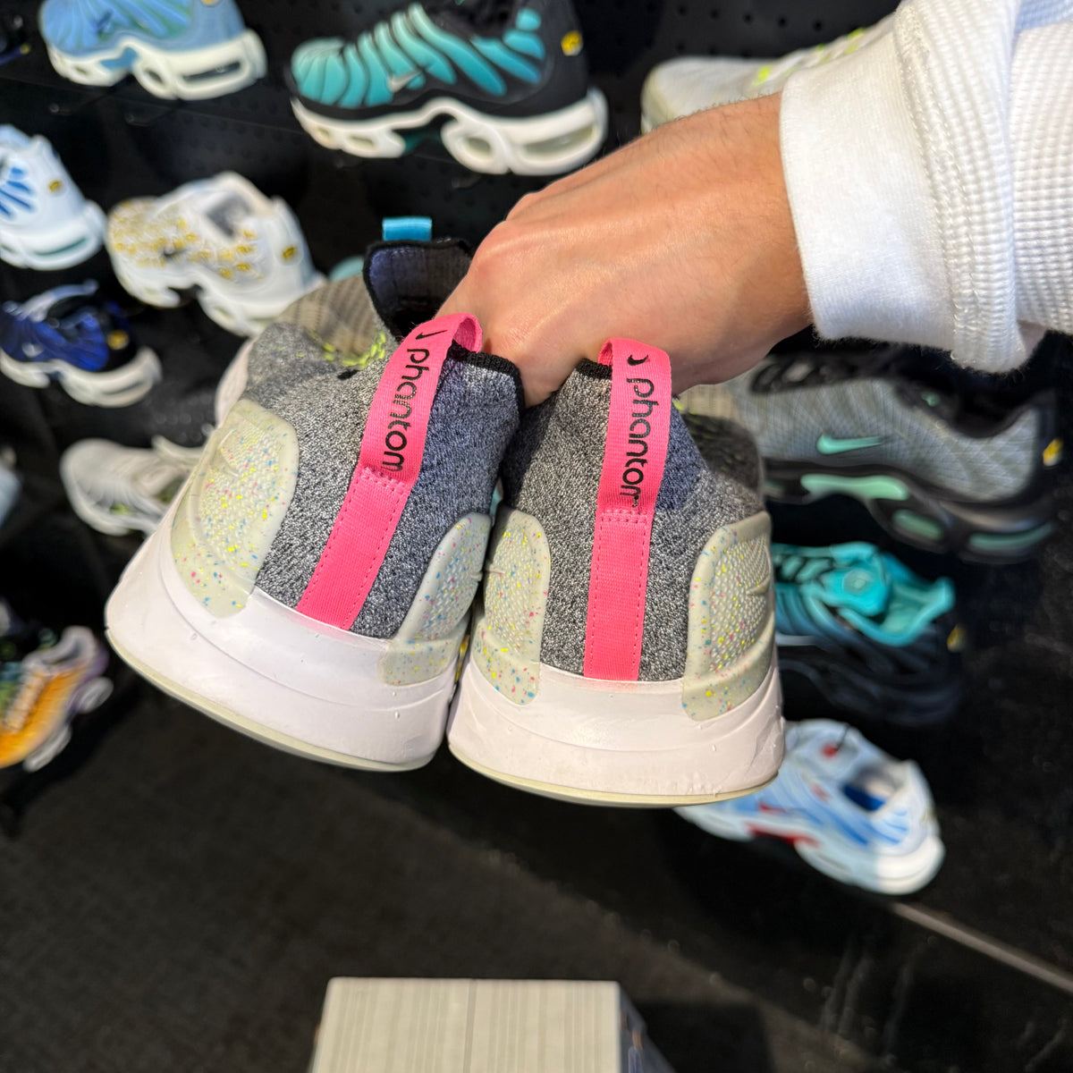 Nike React Phantom Run Flyknit 2 'Crater' (Second hand)
