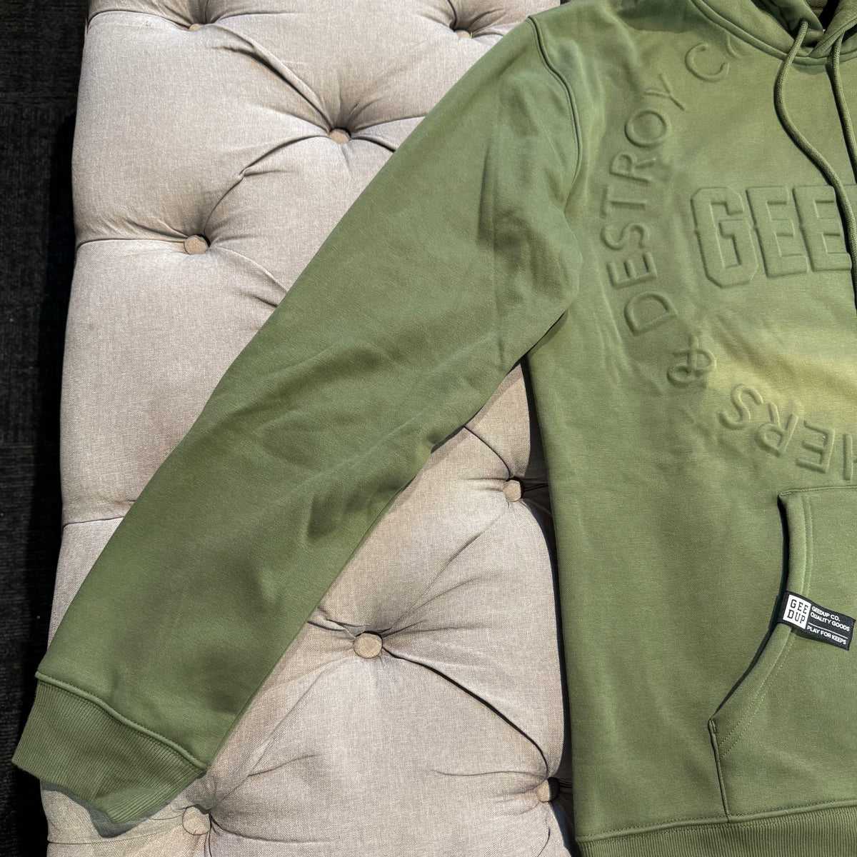 Geedup O/S Emblem Emboss Hoodie 'Military Green' (Second hand)