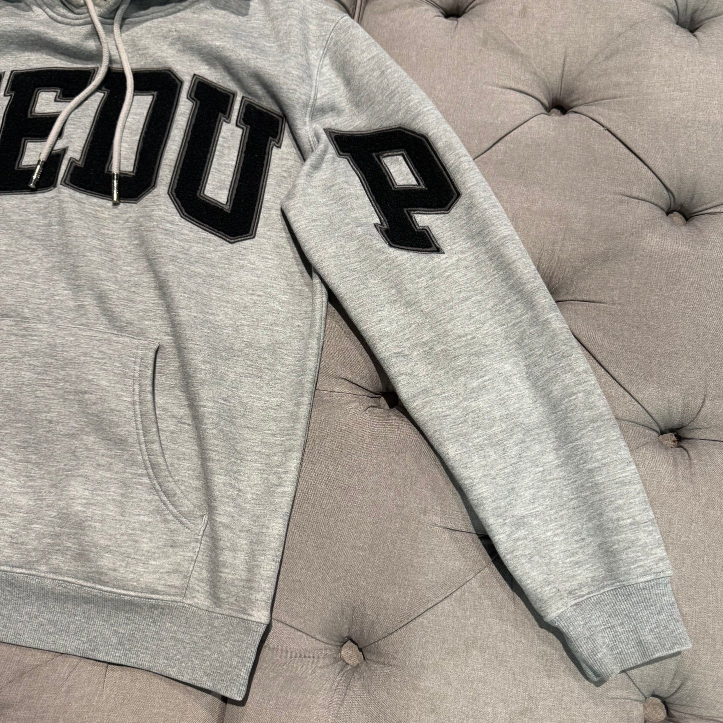Geedup Team Logo Hoodie 'Grey Black' (Second hand)