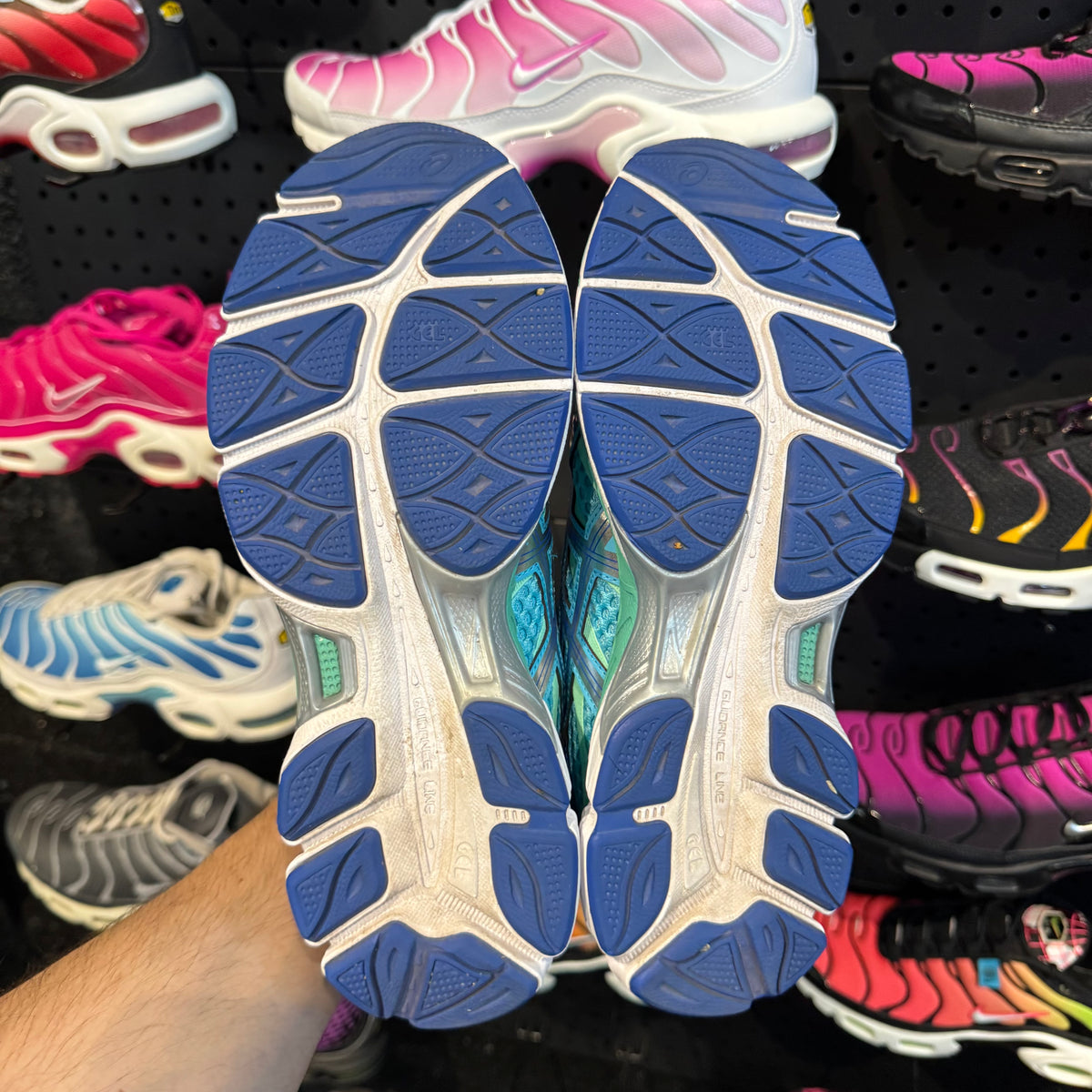 Asics Gel-Cumulus 16 'Aquarium Pure Silver' (Second hand)