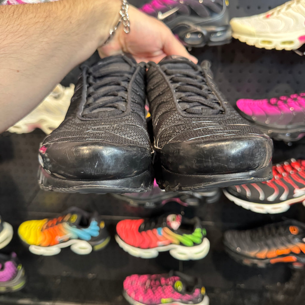 Nike Air Max Plus TN 'Triple Black Bat' (Second hand)