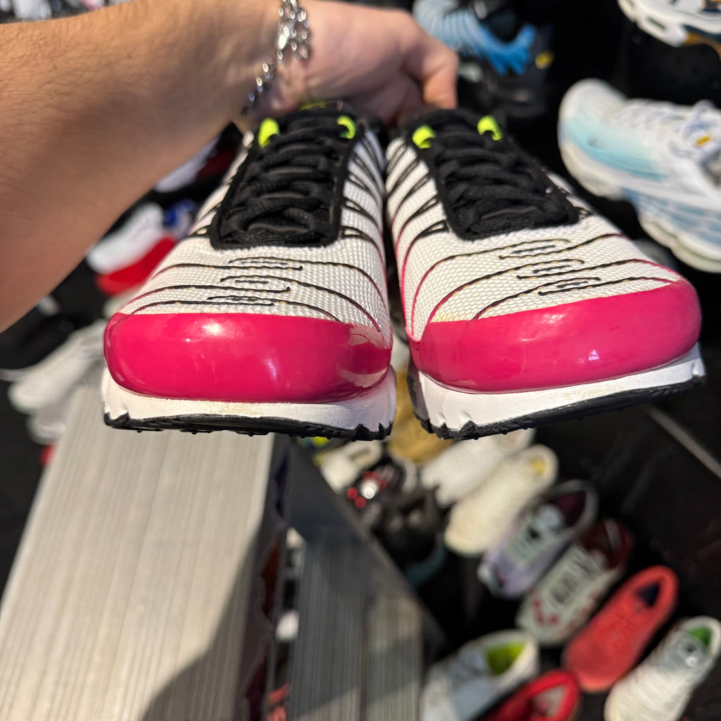 Nike Air Max Plus TN 'Fucsia' (Brand New)