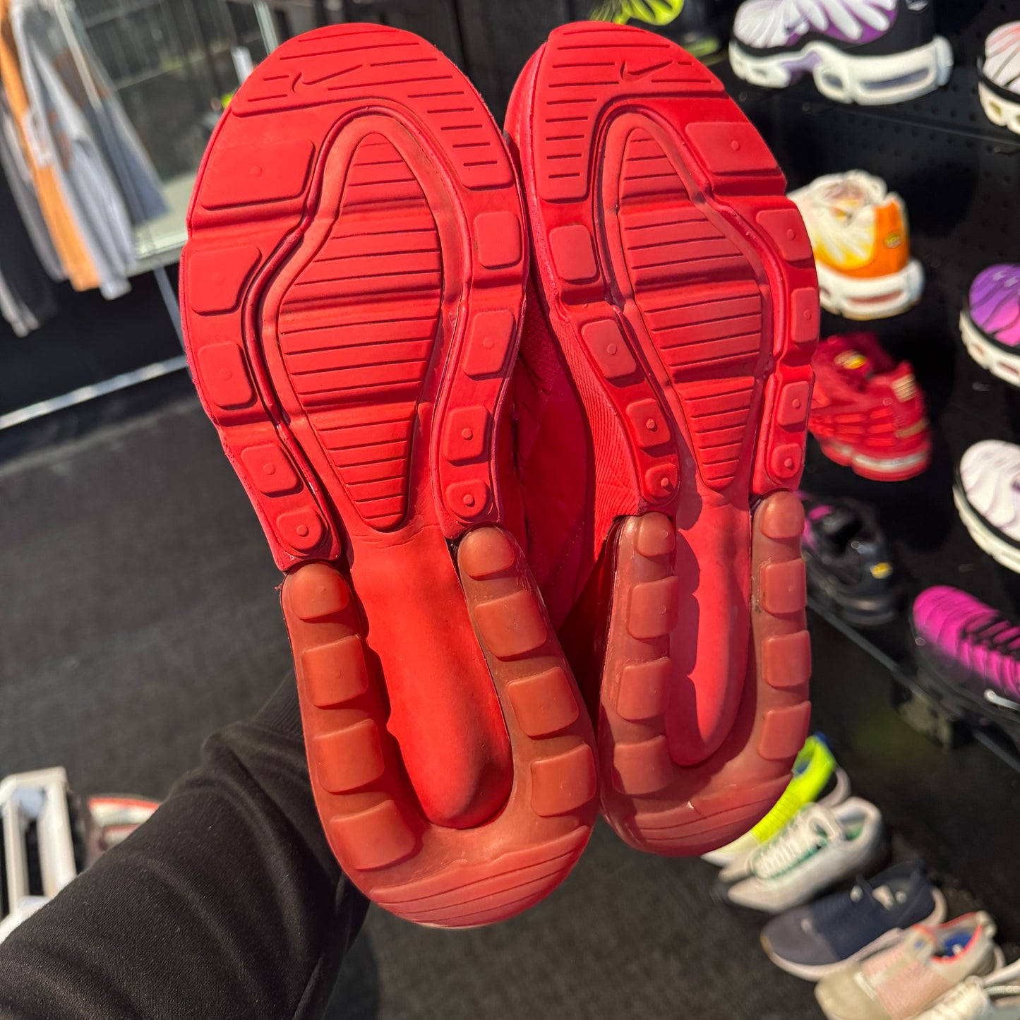 Nike Air Max 270 'Triple Red' (Second hand)