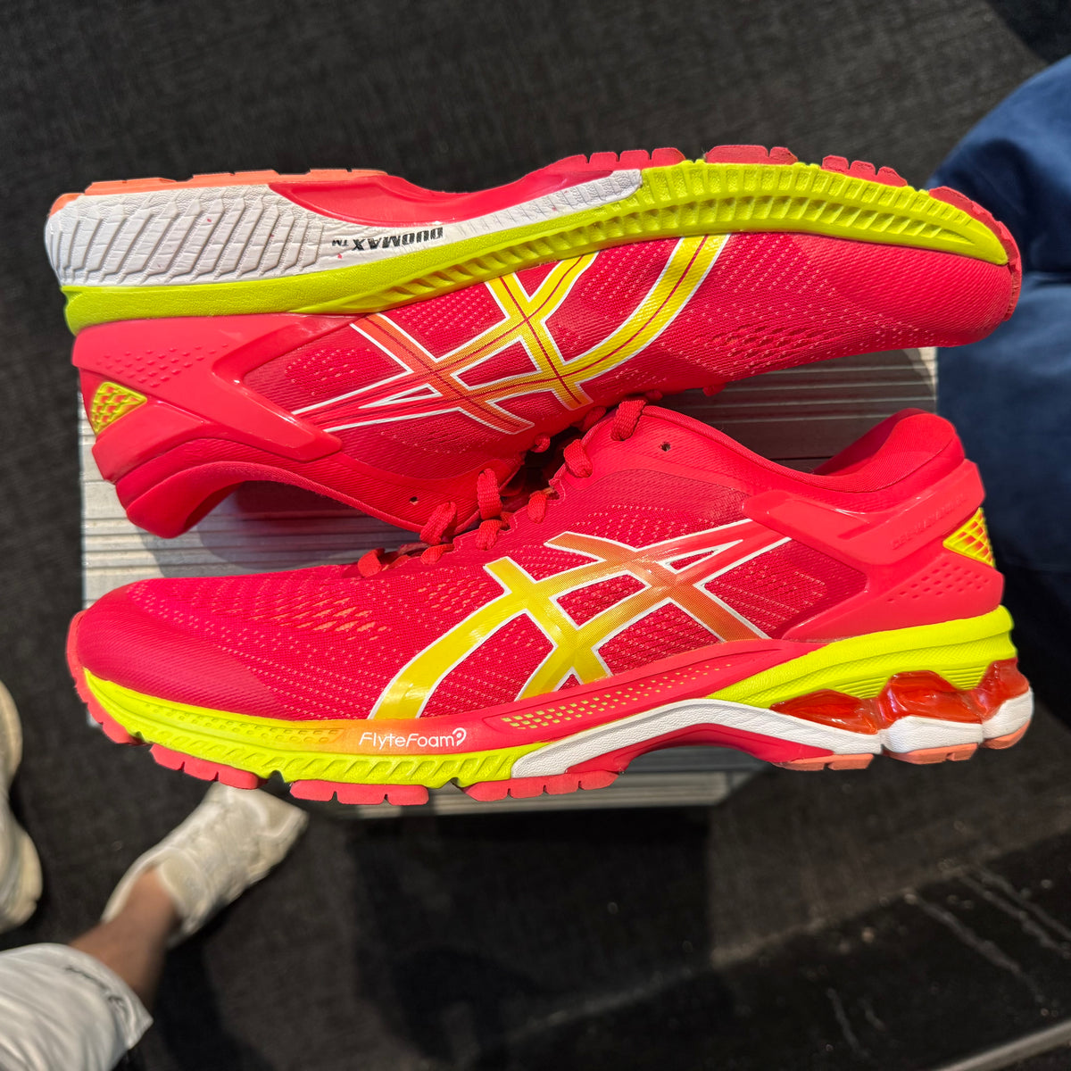 Asics Gel-Kayano 26 'Laser Pink Sour Yuzu' (Second hand)
