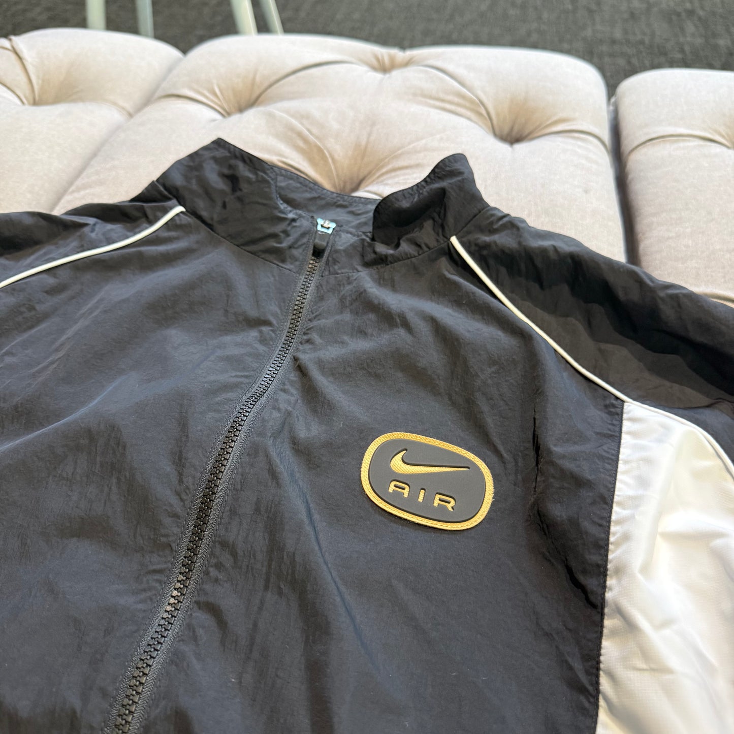 Nike Air Jacket 'Gold Black' (Second hand)