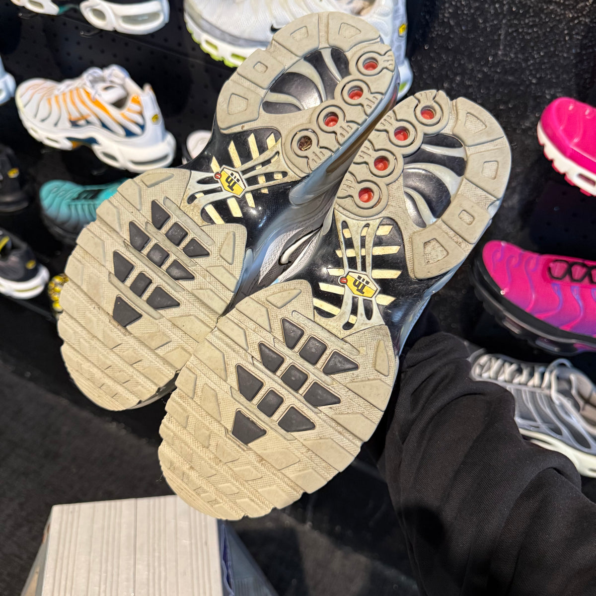 Nike Air Max Plus TN 'Wolf Grey' (Second hand)