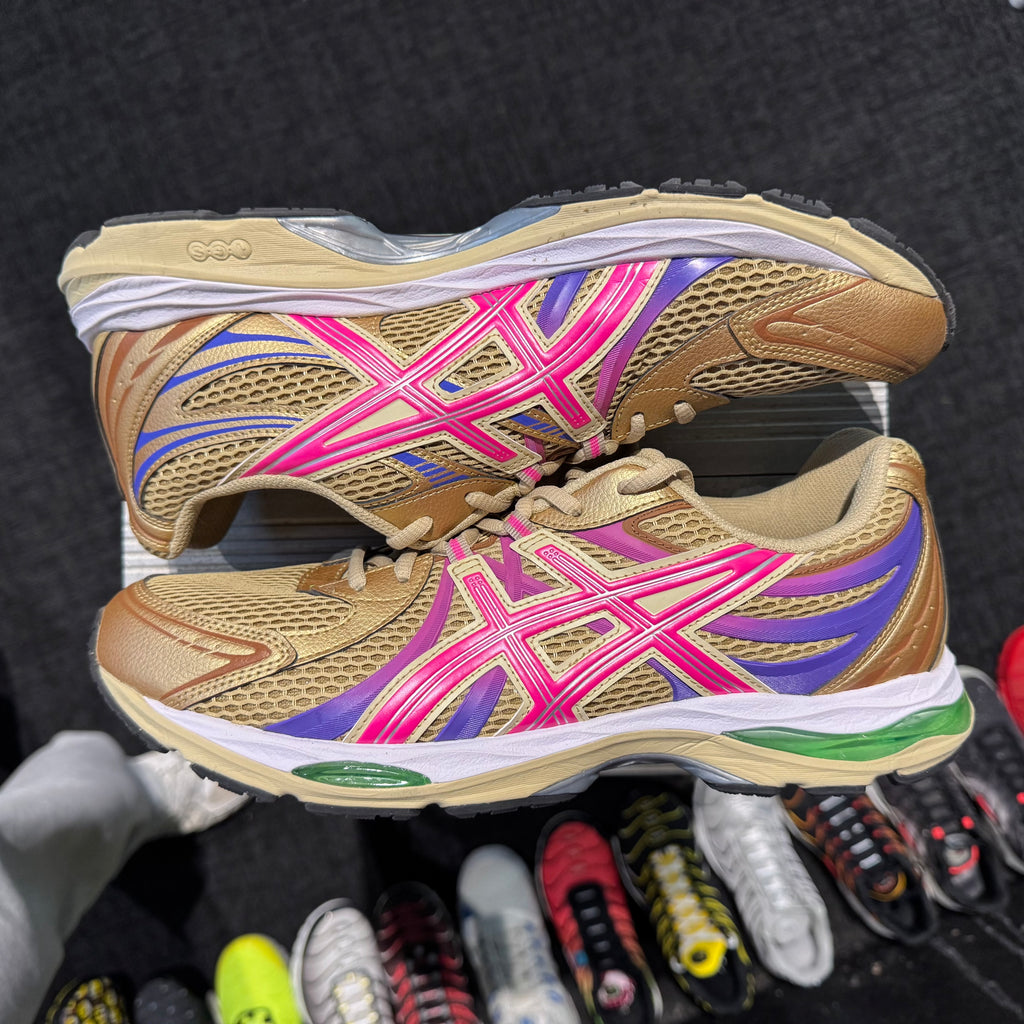 Asics Gel Sekiran 'Sand Glo' (Second hand)