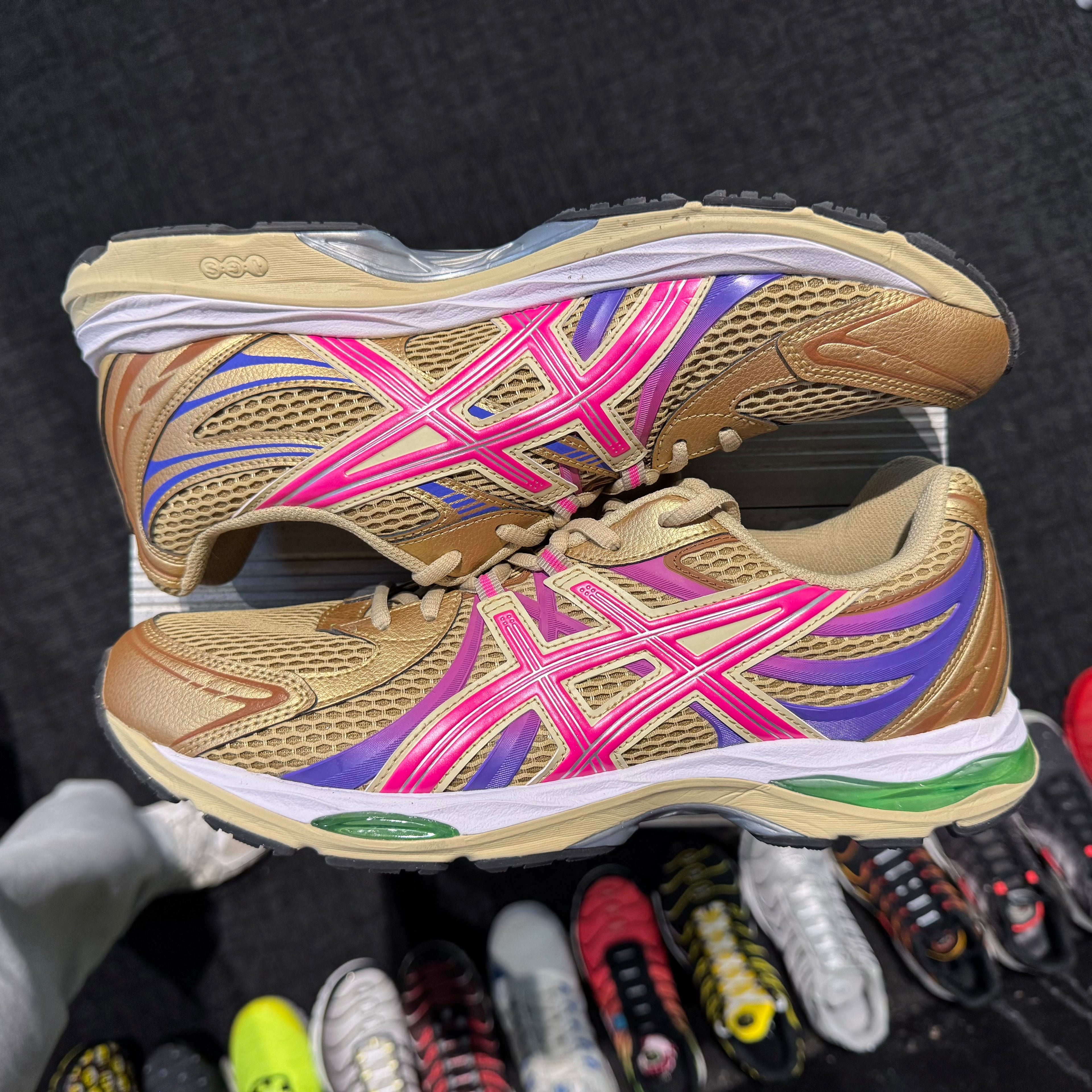 Asics Gel Sekiran 'Sand Glo' (Second hand)
