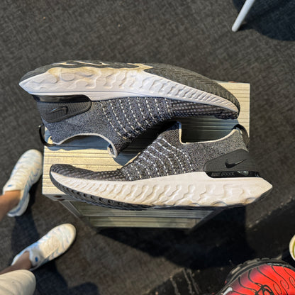 Nike React Phantom Run 2 'Black White' (Second hand)