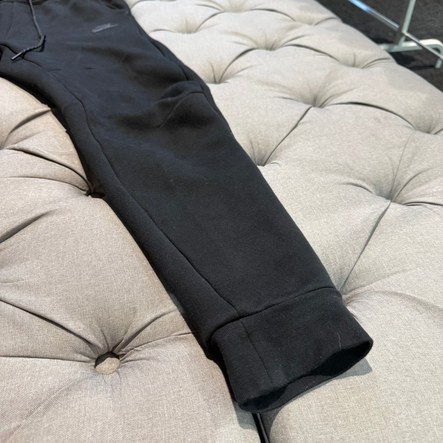 Nike Tech Fleece Pants 'Black' (Second hand)