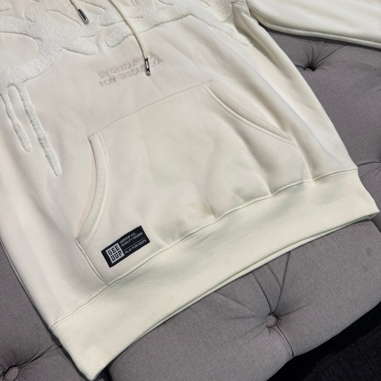 Geedup Handstyle Hoodie 'Triple Cream' (Second hand)
