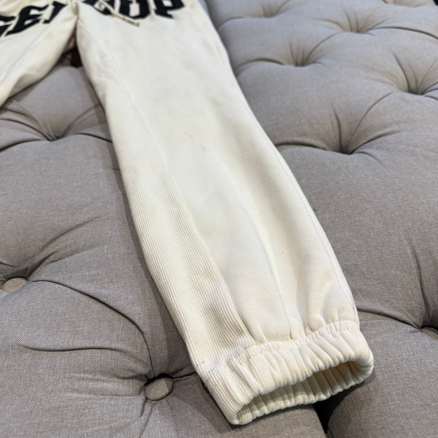 Geedup Team Logo Track Pants 'Butter Cream Black' (Second hand)