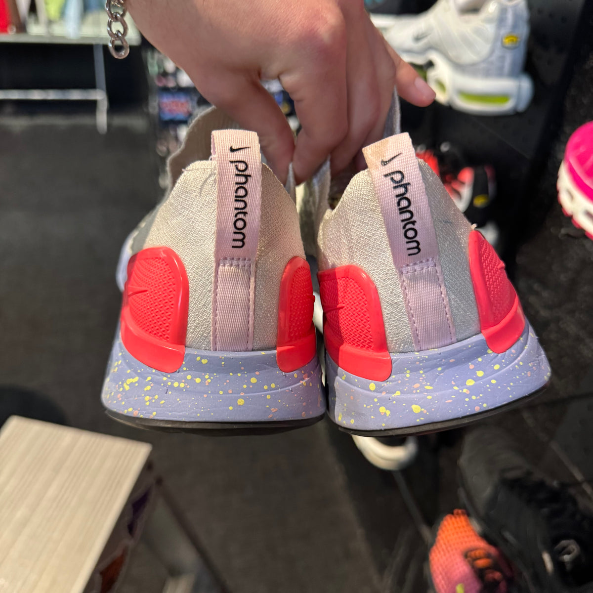 Nike React Phantom Run Flyknit 2 'Confetti' (Second hand)