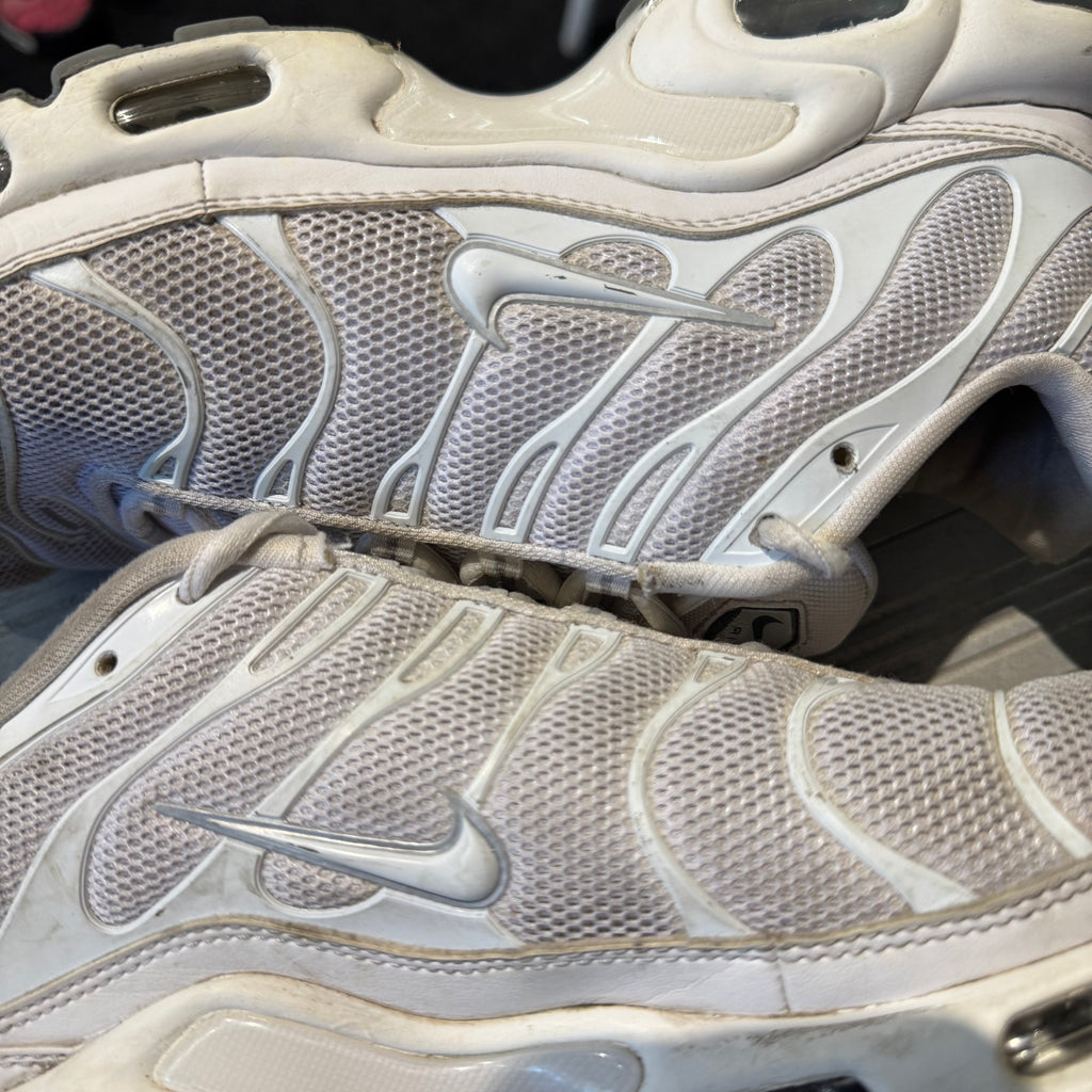 Nike Air Max Plus TN 'Triple White Casper' (Second hand)