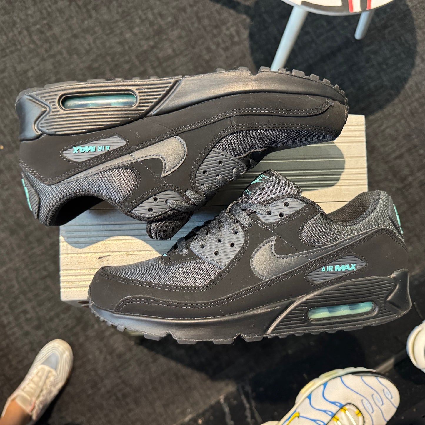 Nike Air Max 90 'Black Tiffany' (Second hand)