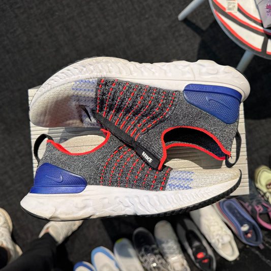 Nike React Phantom Run Flyknit 2 'Red Orbit' (Second hand)