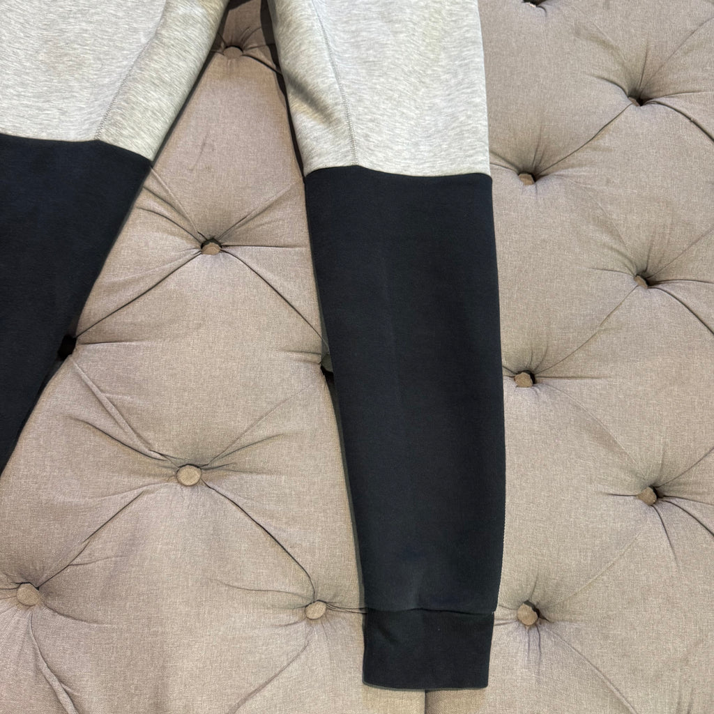 Nike Tech Fleece Pants 'Grey Black' (Second hand)