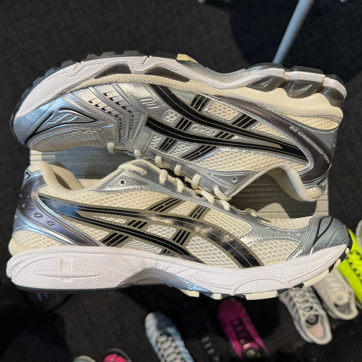 Asics Gel Kayano 14 'Metallic Plum' (Second hand)