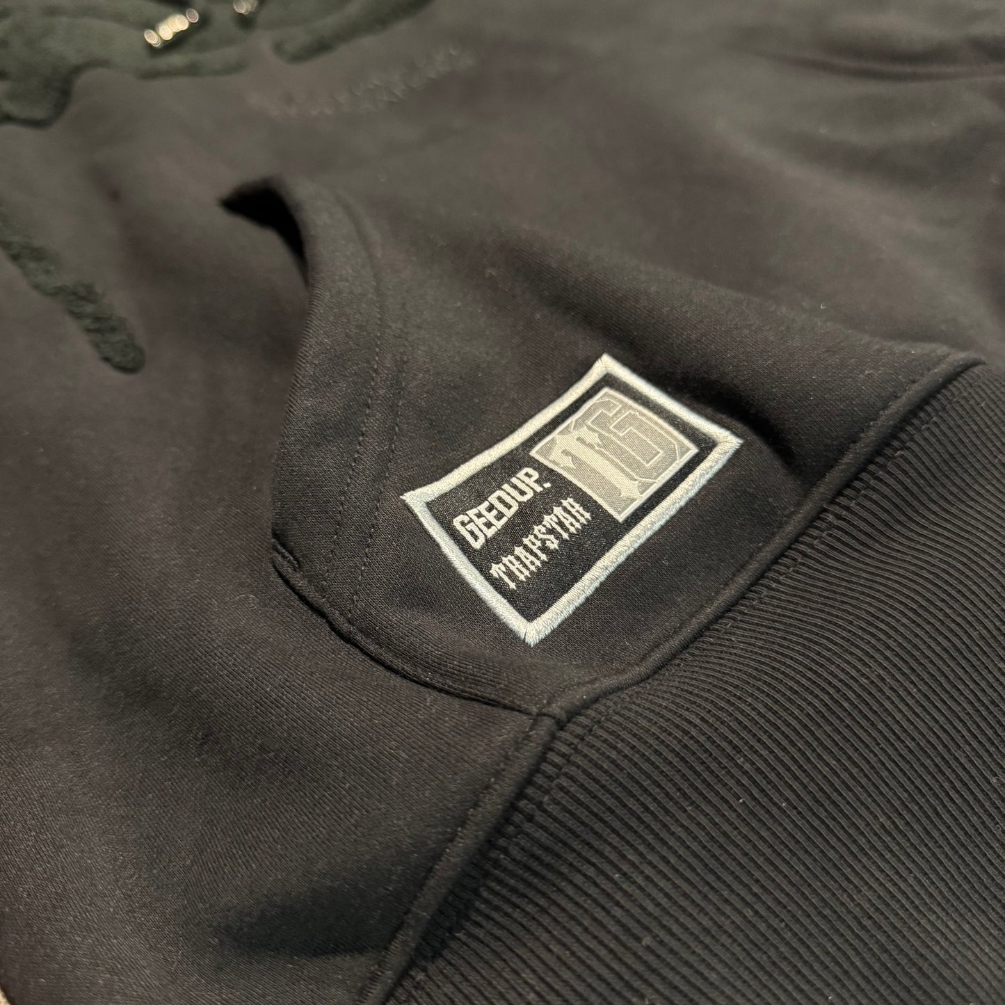 Geedup X Trapstar Handstyle x Irongate T Hoodie 'Black'