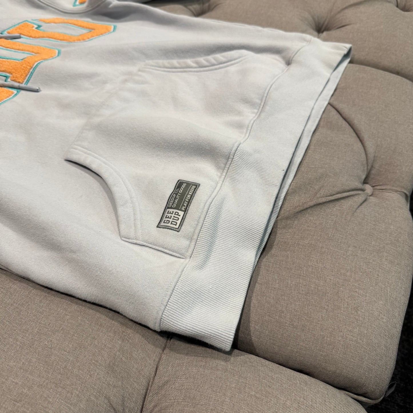 Geedup Team Logo Hoodie 'Dolphin' (Second hand)