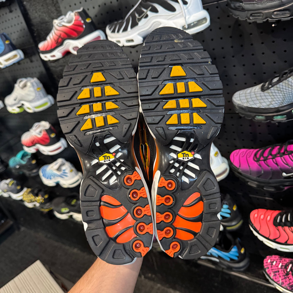 Nike Air Max Plus TN 'Safety Orange' (Brand New)