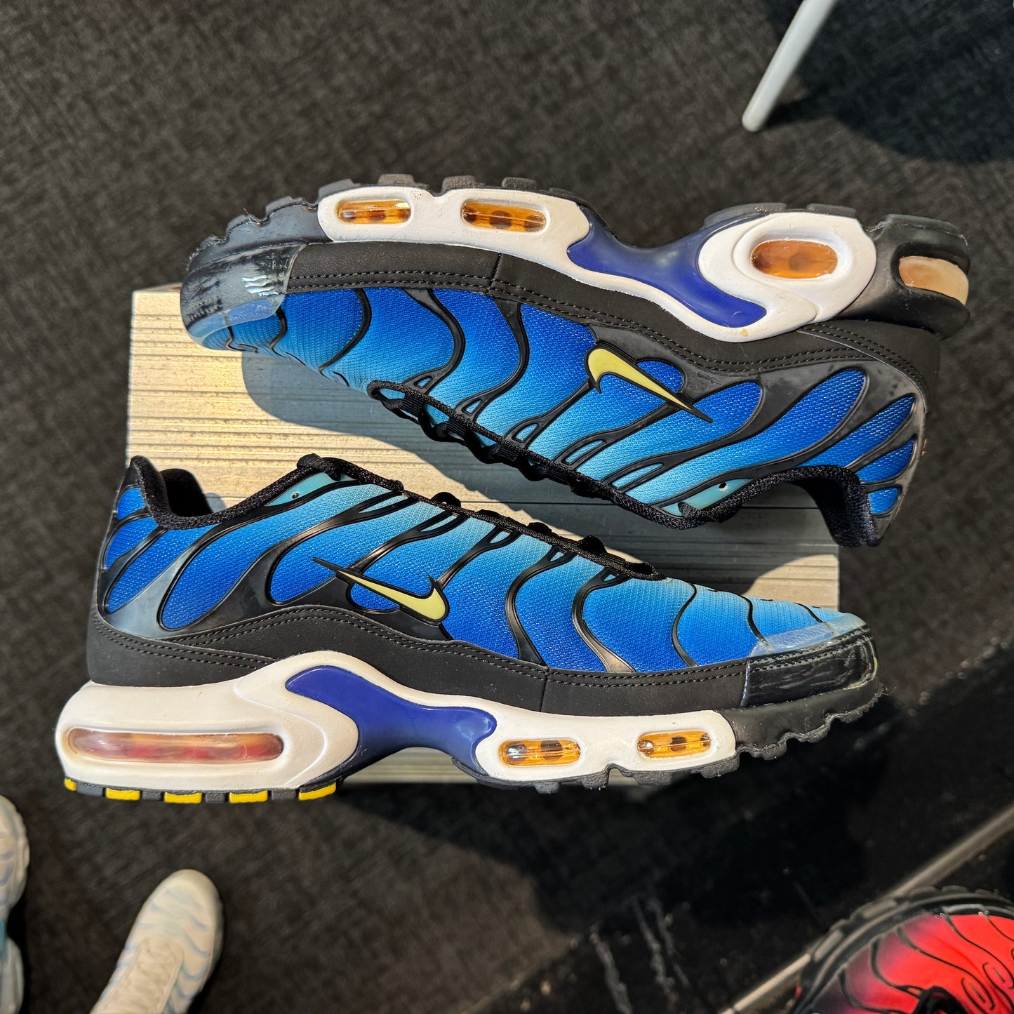 Nike Air Max Plus TN 'Hyper Blue' (2018 OG WITH BOX) (Brand New)