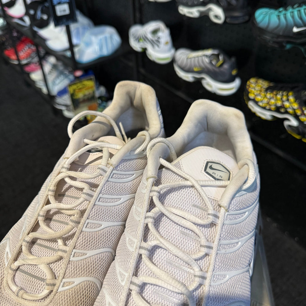 Nike Air Max Plus TN 'Triple White Casper' (Second hand)
