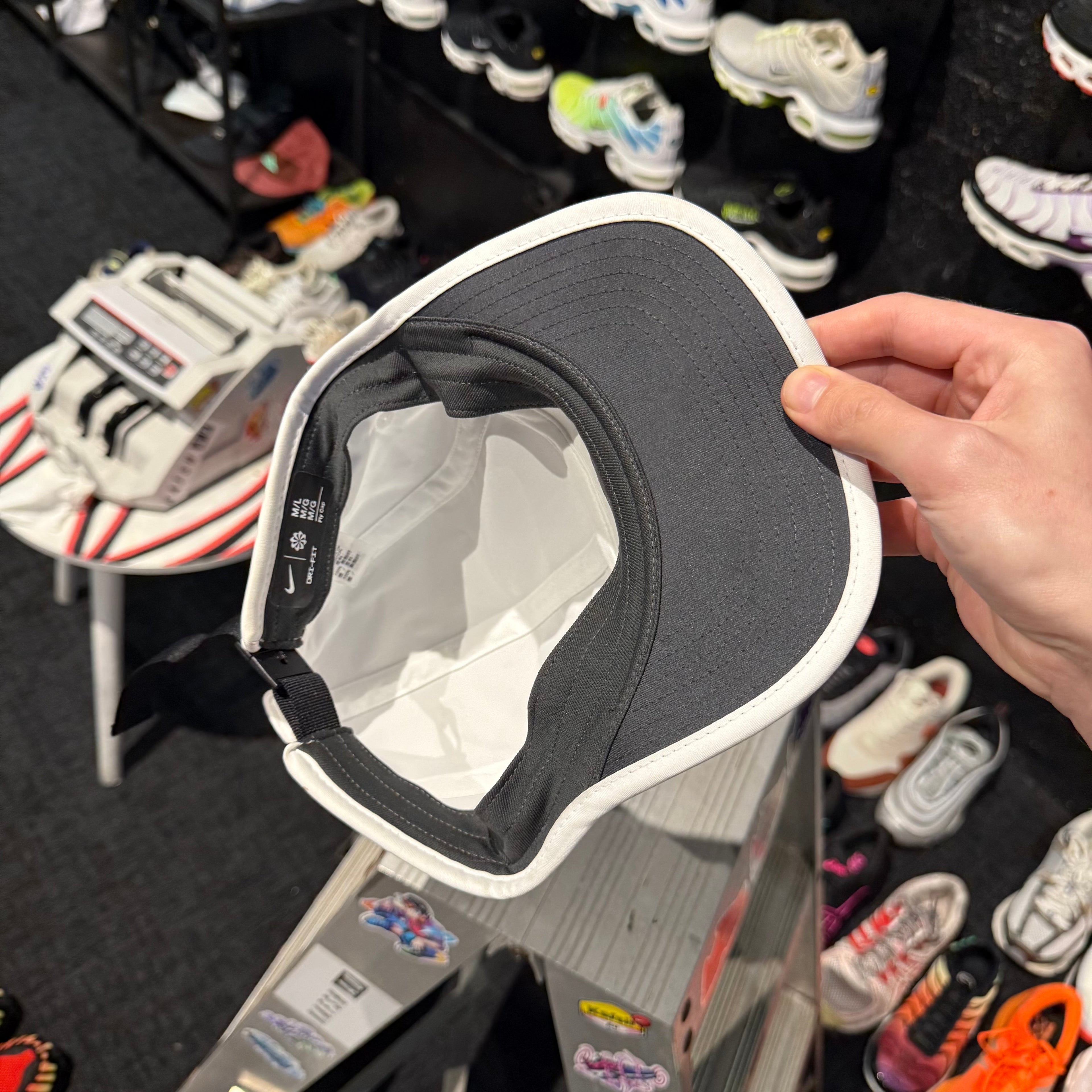 Nike Fly Dri-FIT Unstructured Swoosh Cap 'White' (Second Hand)