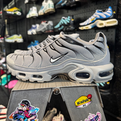 Nike Air Max Plus TN 'Wolf Grey' (Second hand)