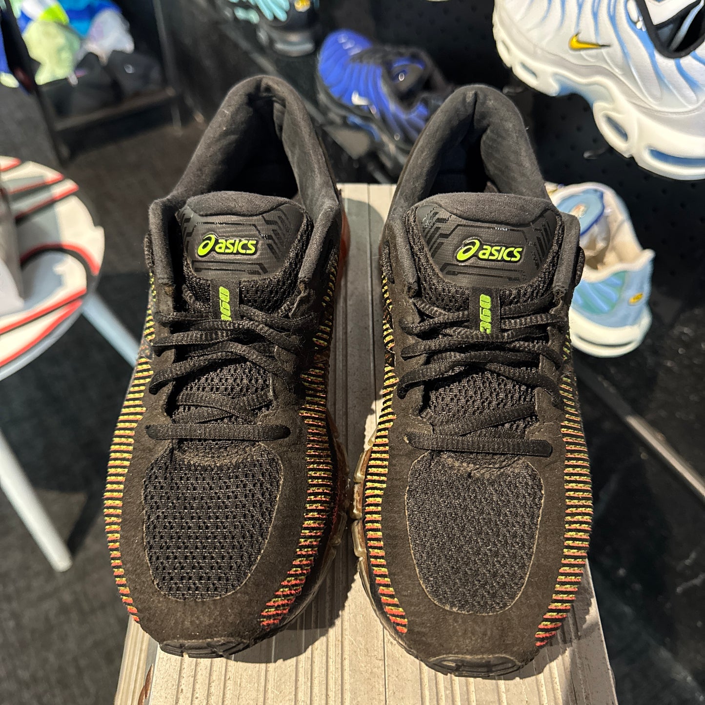 Asics Gel-Quantum 360 CM 'Chameleon Black Classic Red' (Second hand)