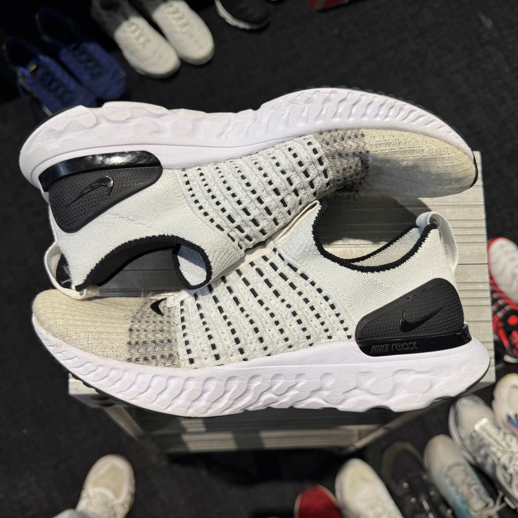 Nike Phantom React 'White Black' (Second hand)