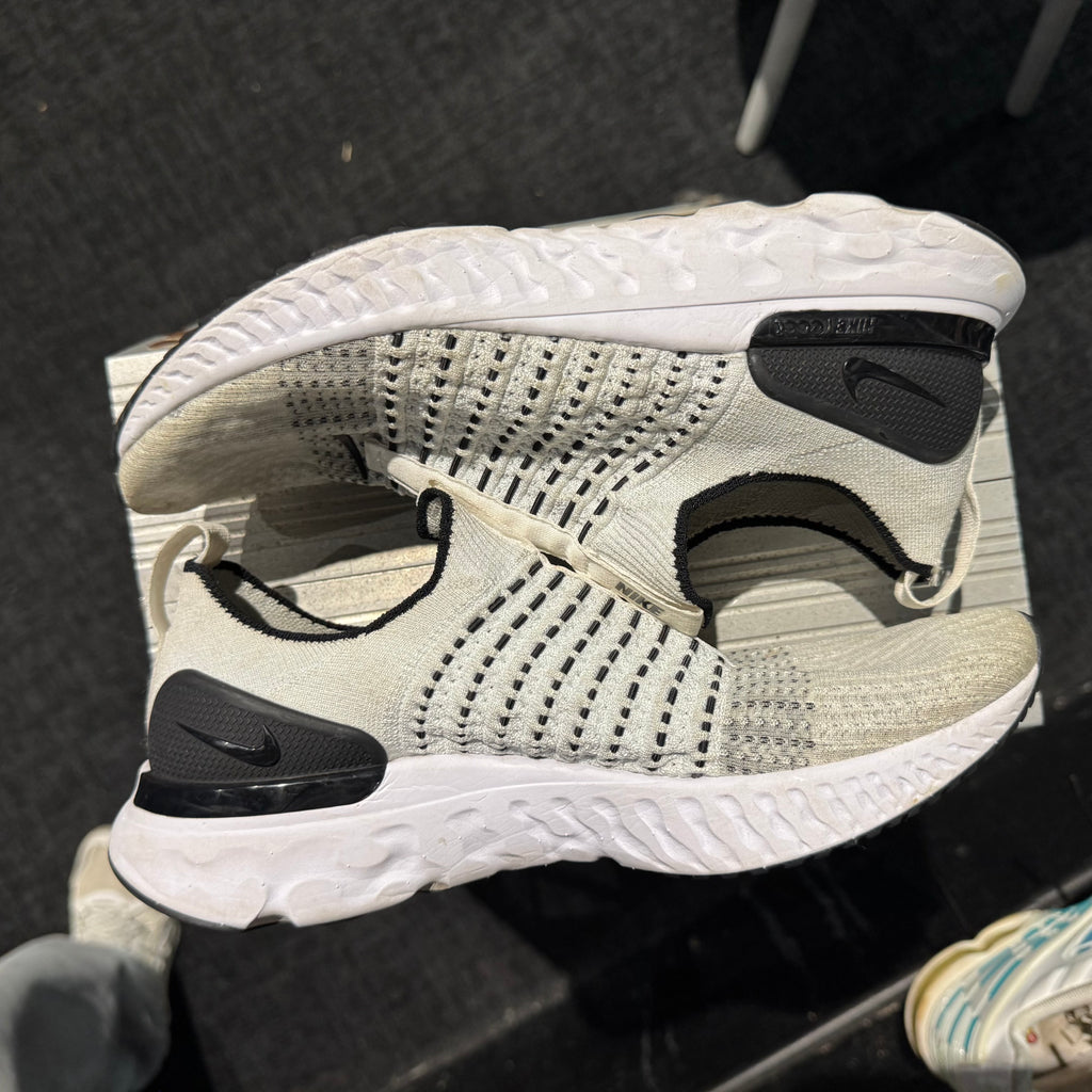 Nike Phantom React 'White Black' (Second hand)