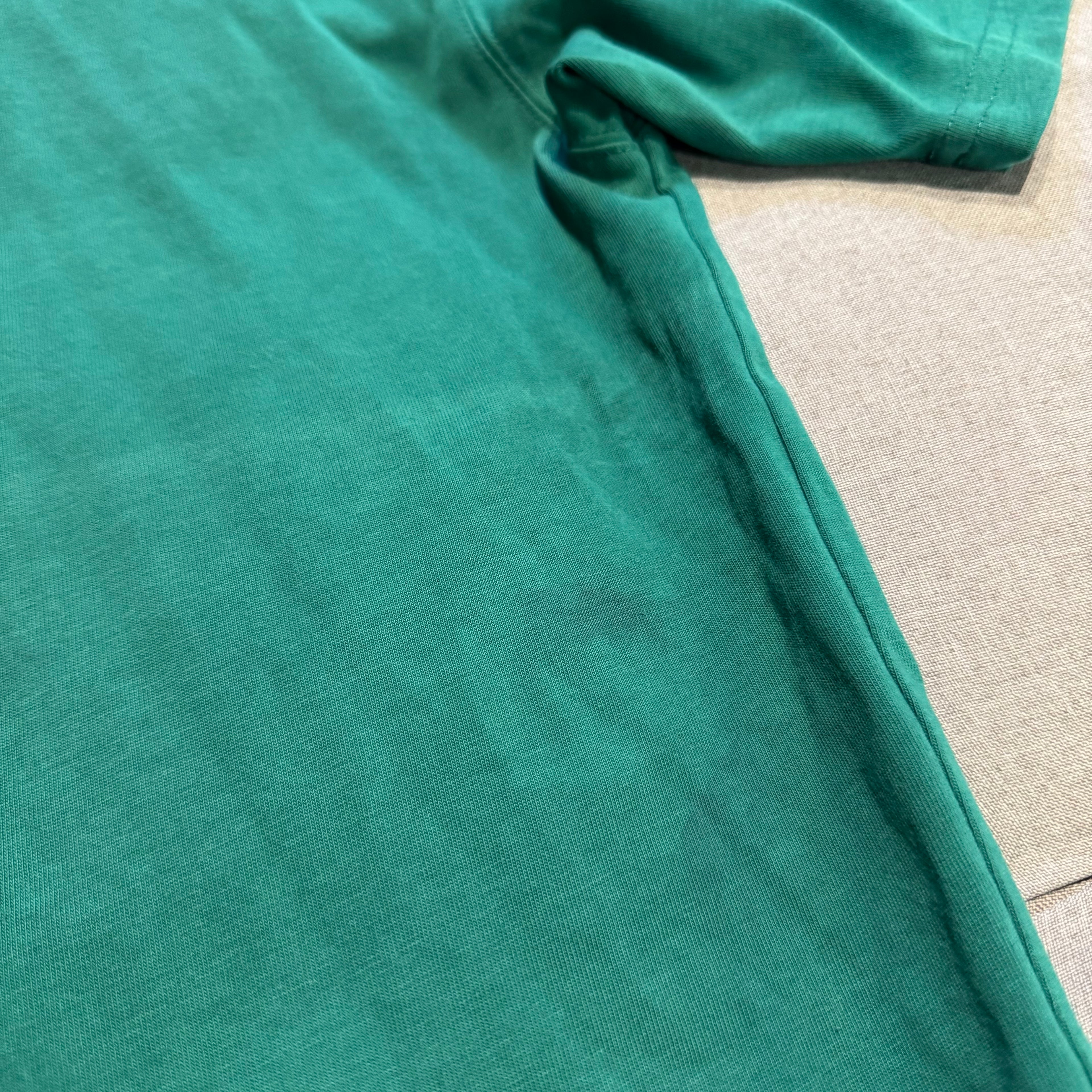 Geedup Knitted Shoulder Team Logo T-Shirt 'Forest Green Cream' (Second hand)