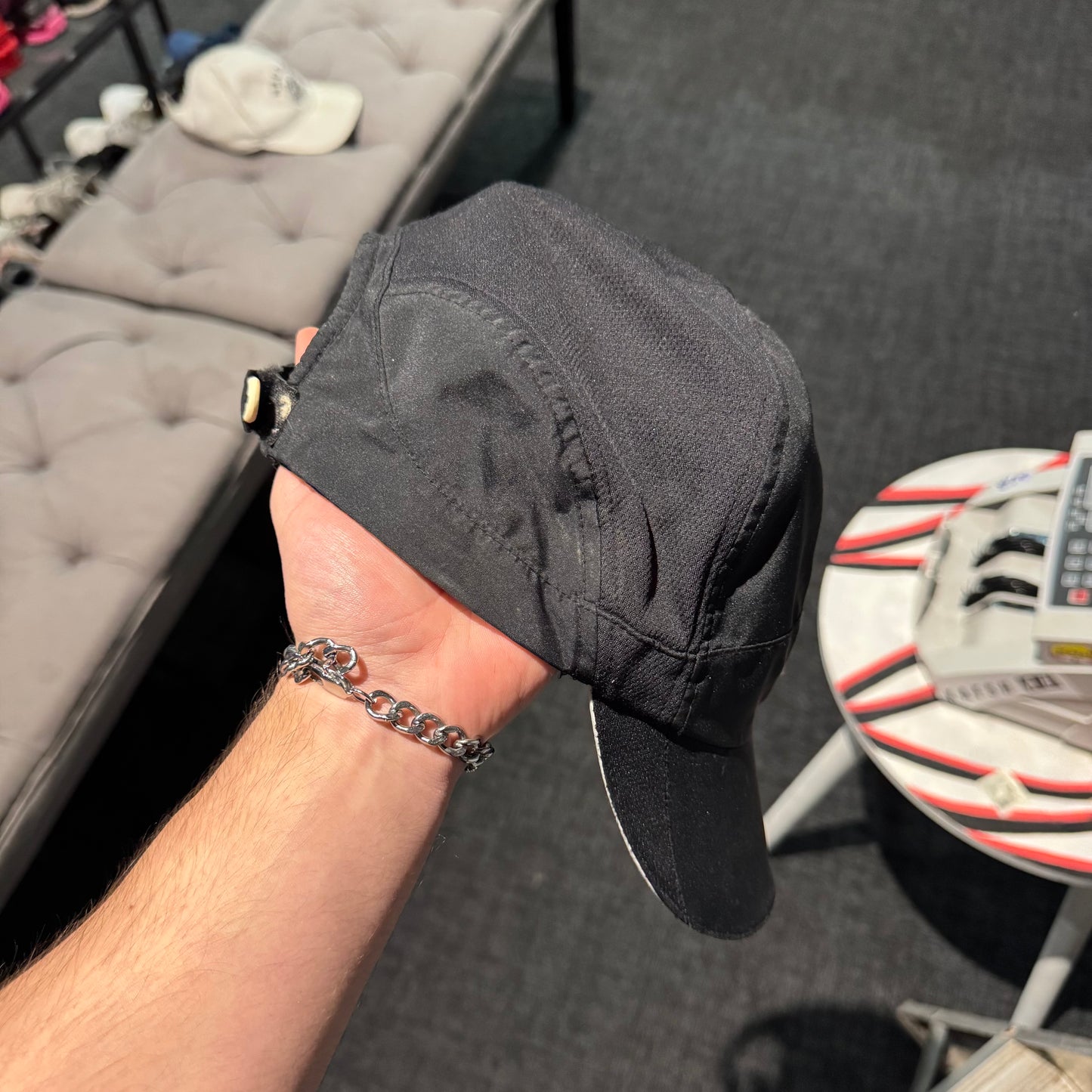 Nike Featherlight Cap 'Black White ' (Second hand)