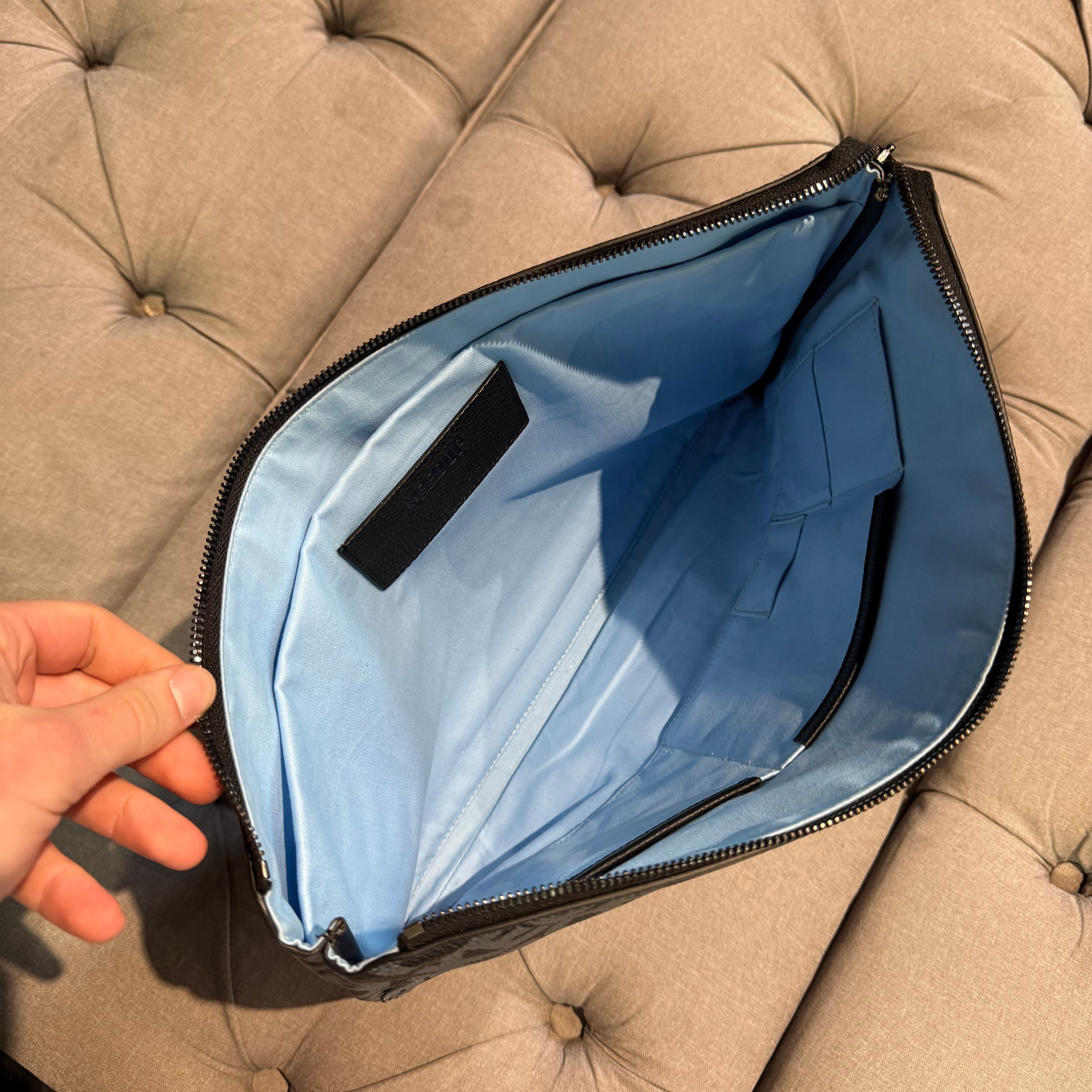 Geedup Blue Handstyle Leather Laptop Case (Unreleased) (Second hand)