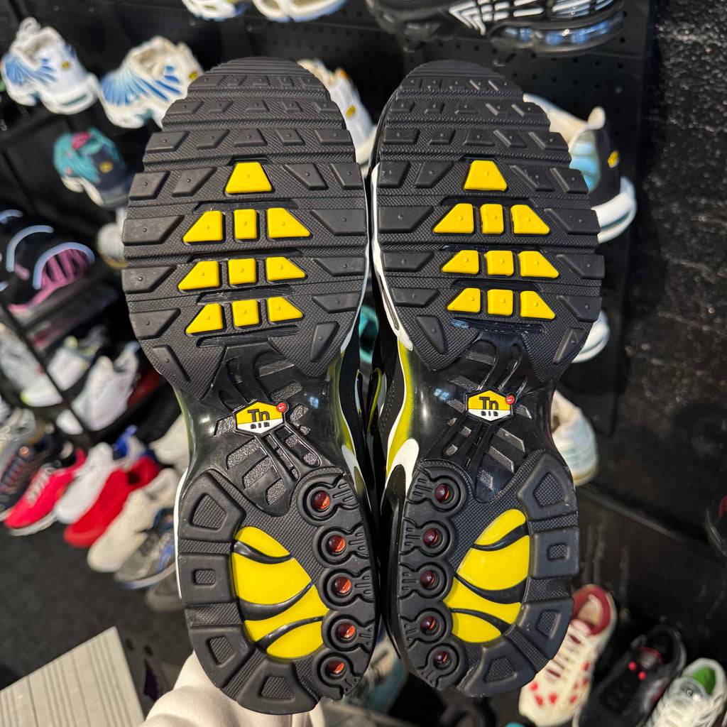 Nike Air Max Plus TN 'Black Tour Yellow' (Brand New)