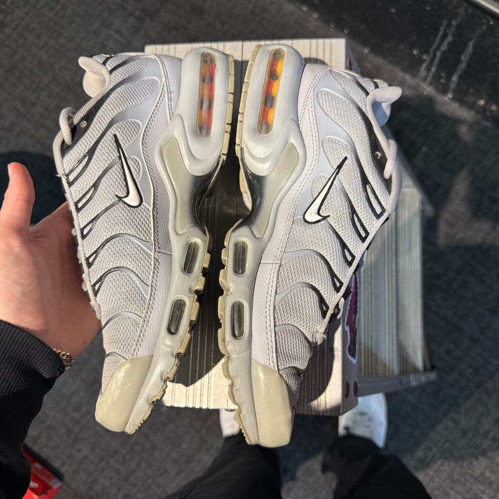 Nike Air Max Plus TN 'Wolf Grey' (Second hand)