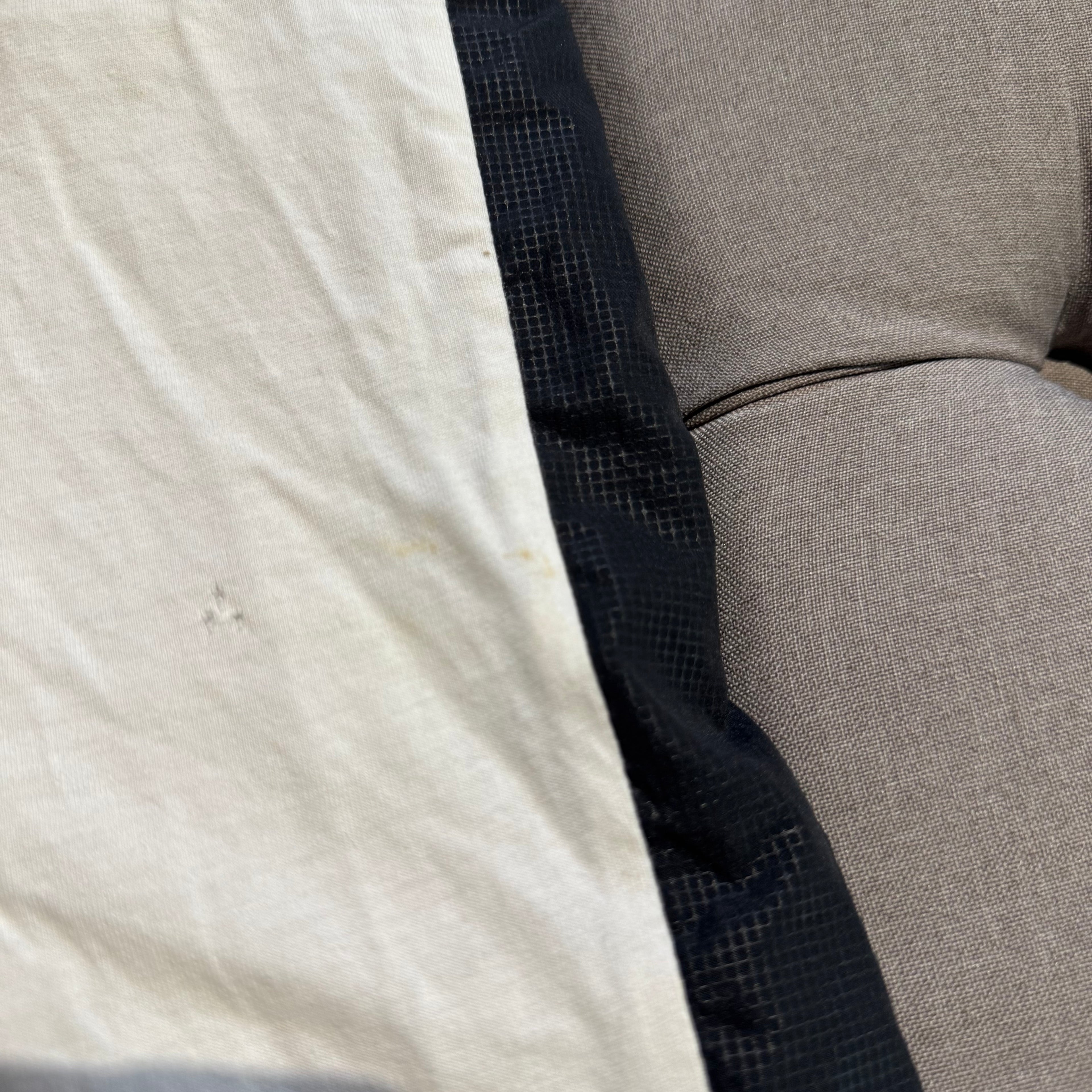 The North Face Side Logo Tshirt 'White Black' (Second hand)