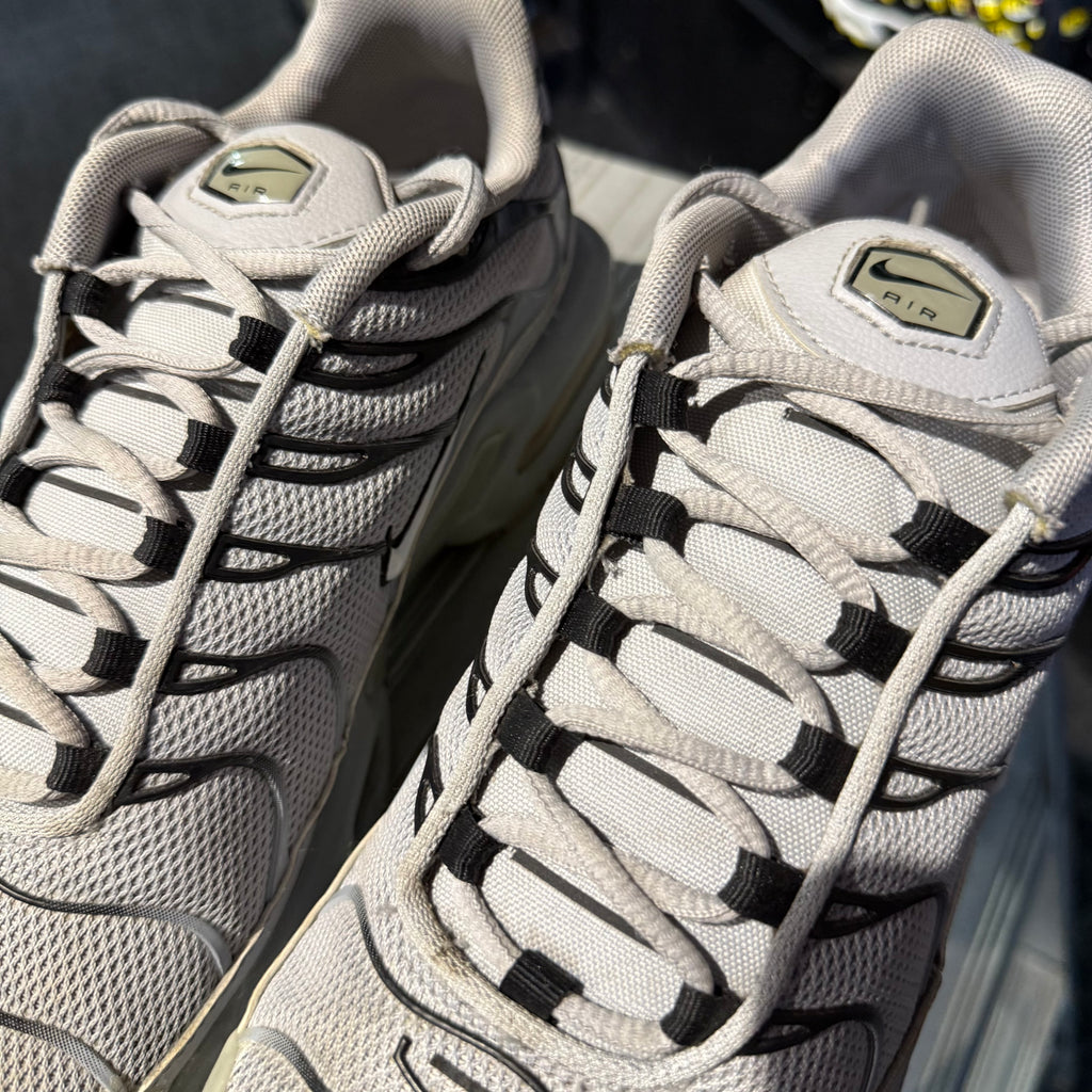 Nike Air Max Plus TN 'Wolf Grey' (Second hand)