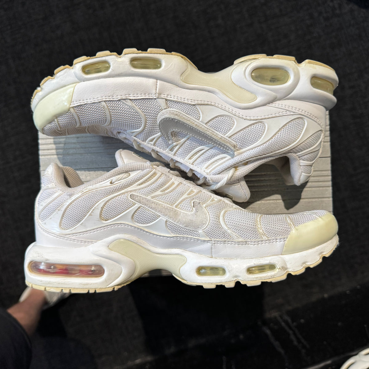 Nike Air Max Plus TN 'Triple White Casper White Removeable Swoosh' (Second hand)
