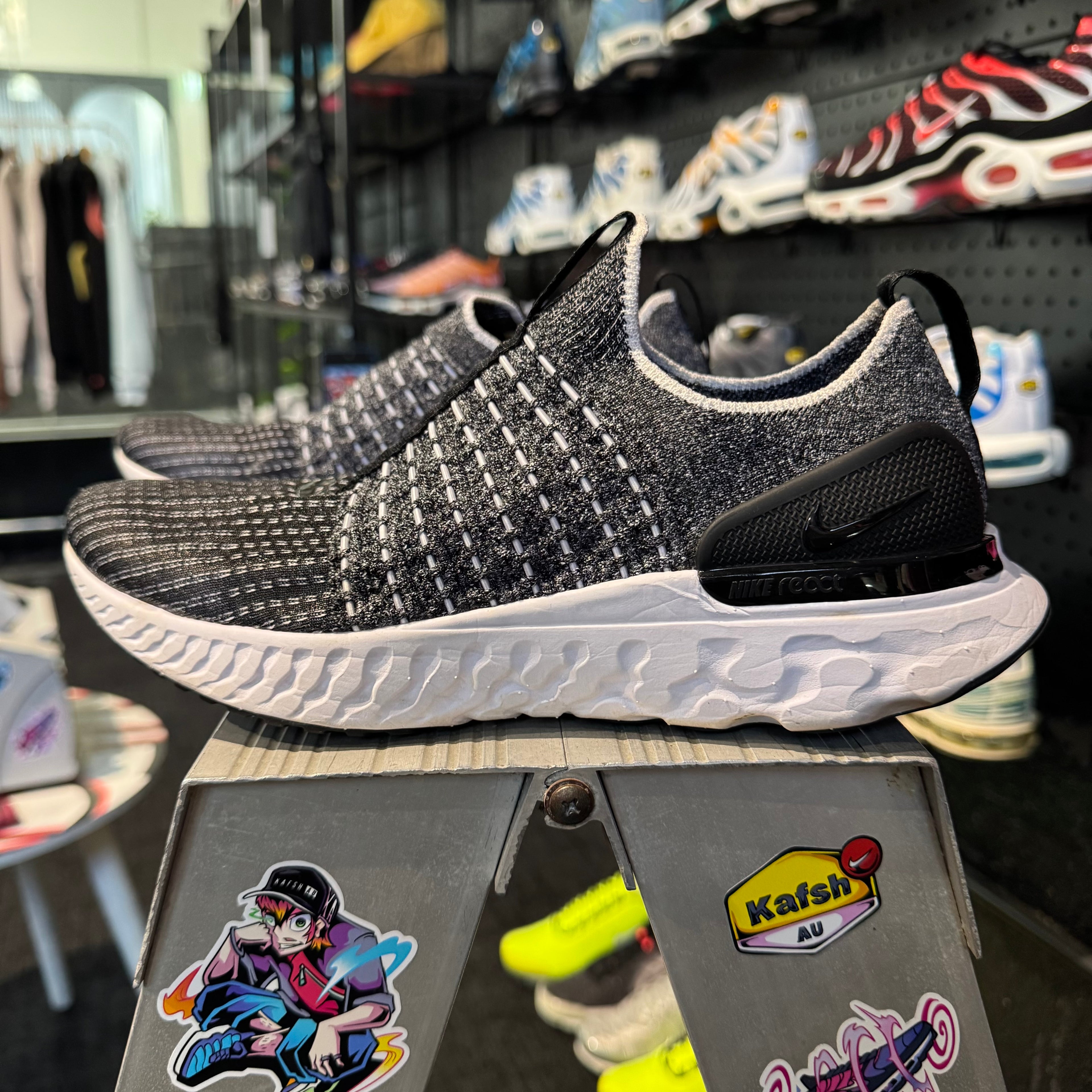 Nike React Phantom Run Flyknit 2 'Black White' (Second hand)