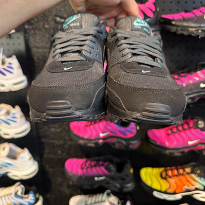 Nike Air Max 90 'Black Tiffany' (Second hand)