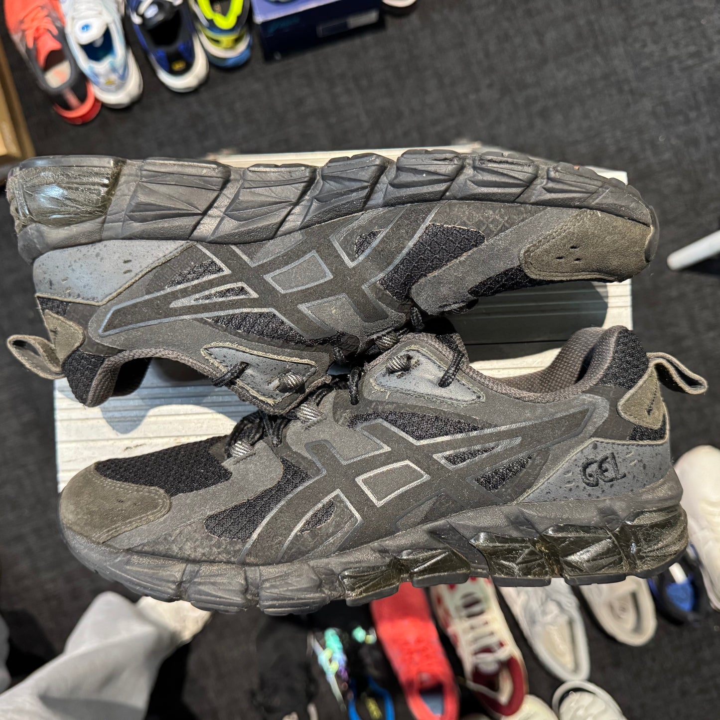 Asics Gel Quantum 180 8 'Black' (Second hand)