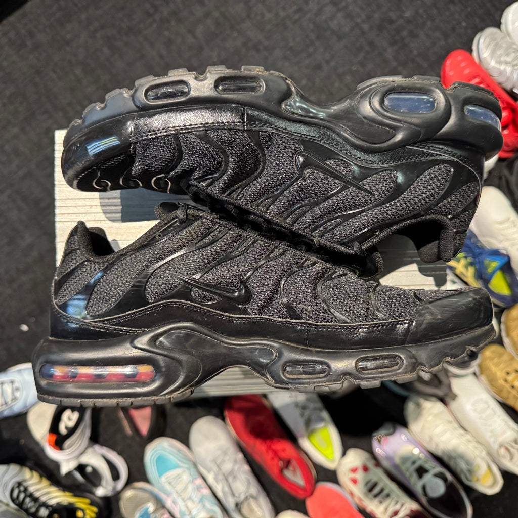 Nike Air Max Plus TN 'Triple Black' (Second hand)
