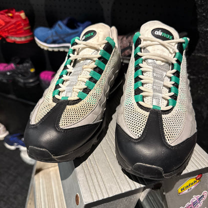 Nike Air Max 95 'Stadium Green' (Second hand)